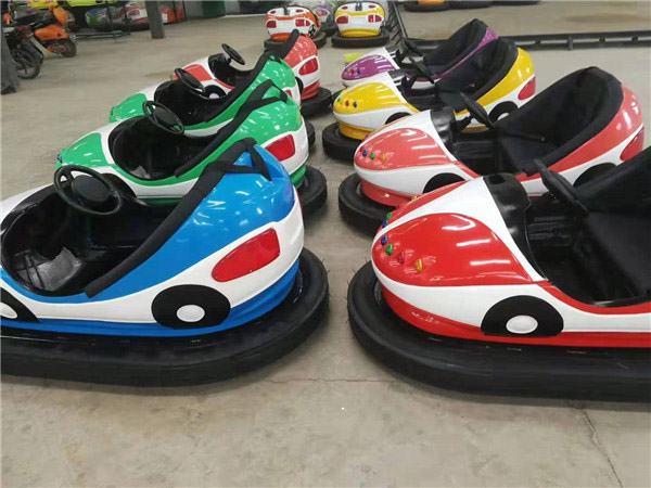 雙人碰碰車